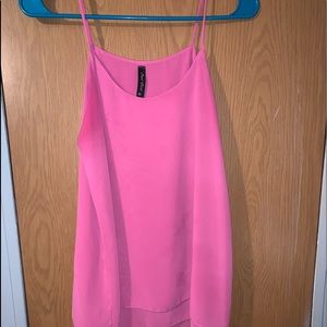 PInk tank top